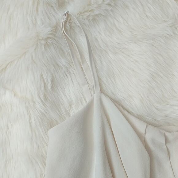 BCBG MAXAZIRA Layered Dress Shift Black White Cream Sheath Pencil Womens Size 6 - Picture 4 of 8